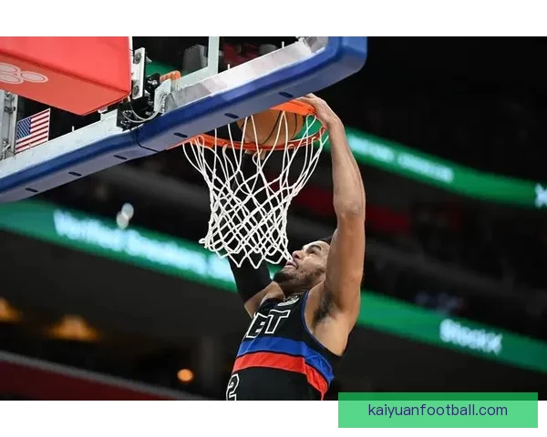 哈里斯左膝挫伤无法回归 活塞官方确认本场比赛将不再上场